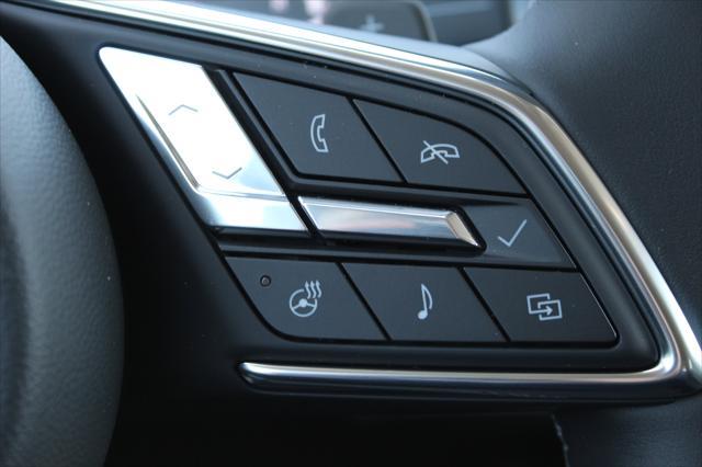 new 2025 Buick Envision car, priced at $44,026