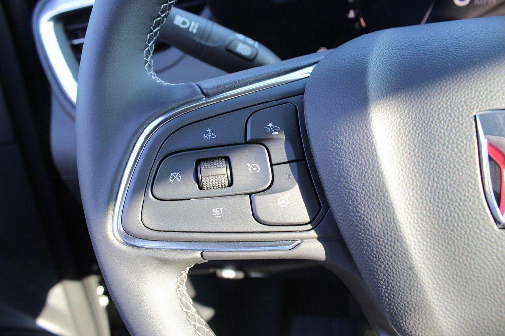 new 2025 Buick Encore GX car, priced at $33,334
