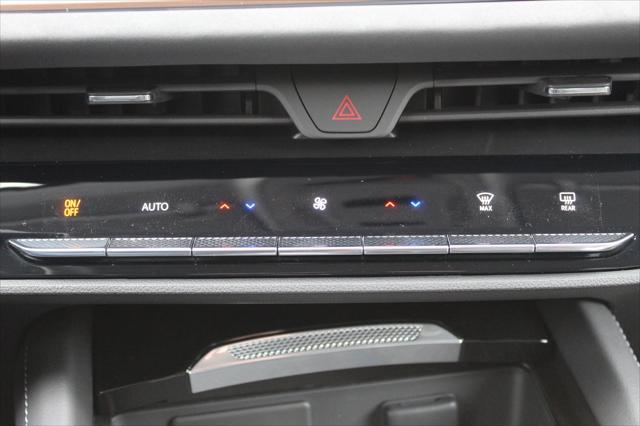 new 2025 Buick Envision car, priced at $39,044