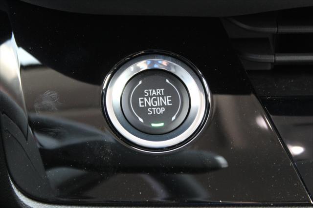 new 2025 Buick Envision car, priced at $39,044