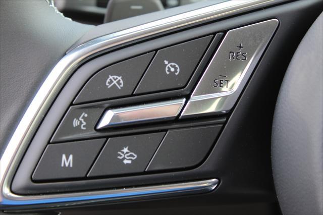 new 2025 Buick Envision car, priced at $39,044