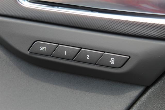 new 2025 Buick Envision car, priced at $39,044