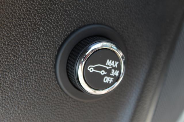 new 2025 Buick Envision car, priced at $40,350
