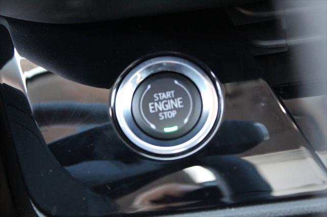 new 2025 Buick Envision car, priced at $44,026