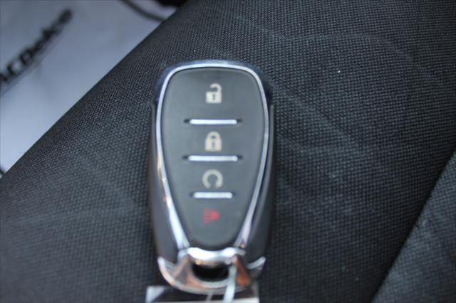 used 2022 Chevrolet Trax car, priced at $15,999