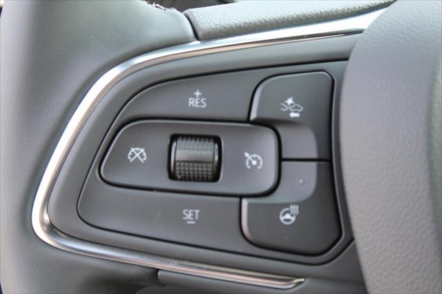 new 2025 Buick Envista car, priced at $25,260