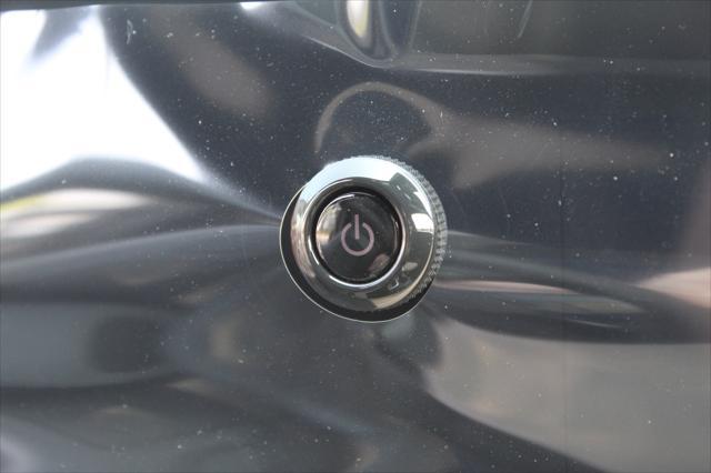new 2025 Buick Envista car, priced at $25,260