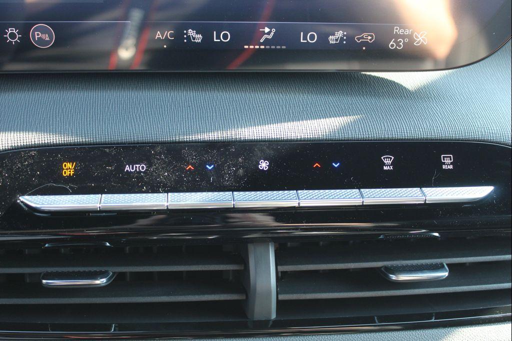 new 2025 Buick Enclave car, priced at $45,787