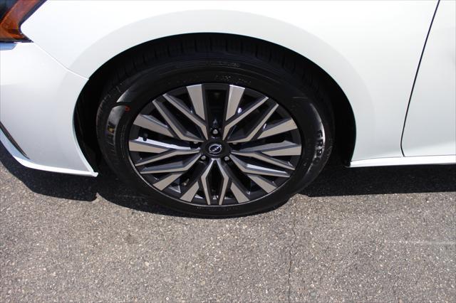 used 2023 Nissan Altima car, priced at $18,869