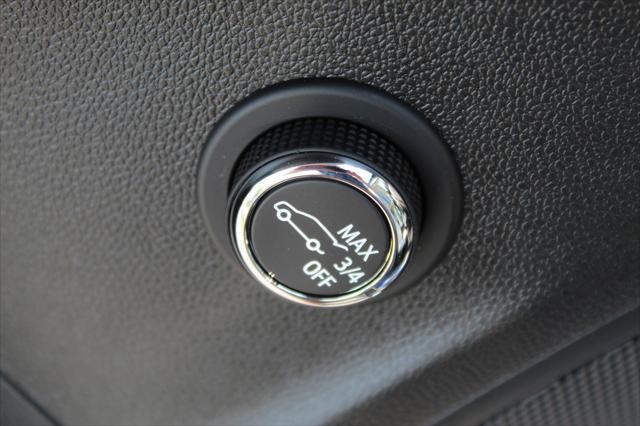 new 2025 Buick Envision car, priced at $44,026