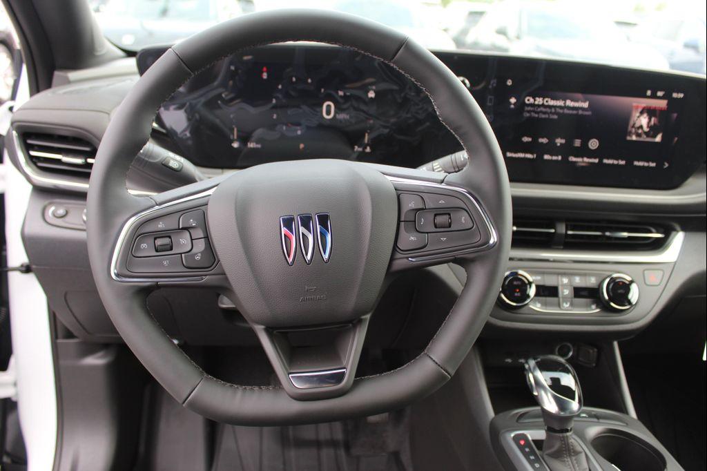 new 2025 Buick Envista car, priced at $24,827