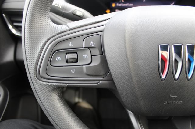 new 2025 Buick Envista car, priced at $23,998