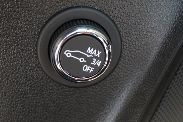 new 2025 Buick Envision car, priced at $44,026