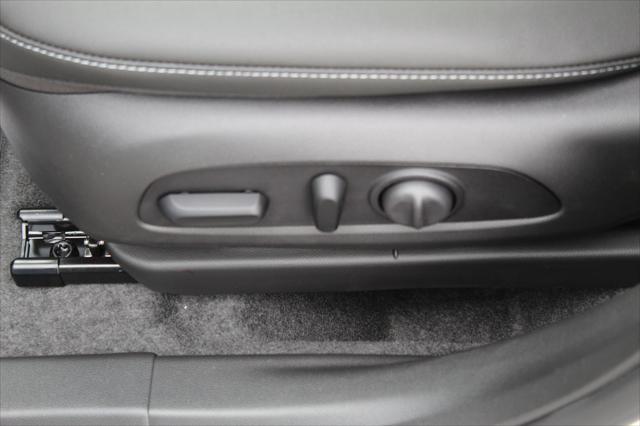 new 2025 Buick Envista car, priced at $24,955