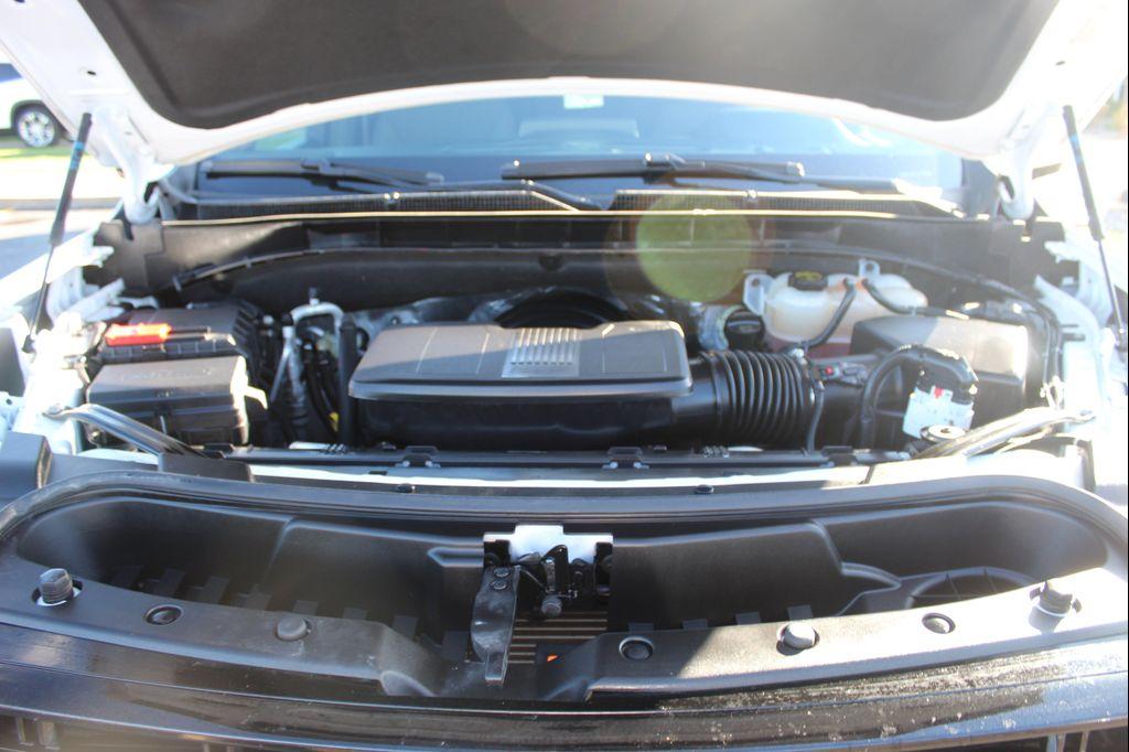 used 2024 GMC Yukon car, priced at $48,999