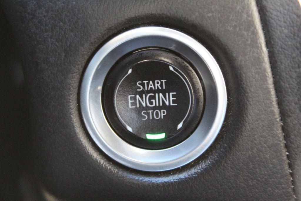 used 2024 GMC Yukon car, priced at $48,999