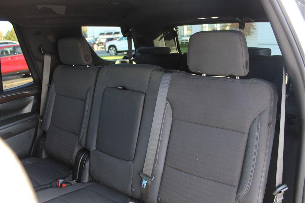 used 2024 GMC Yukon car, priced at $48,999