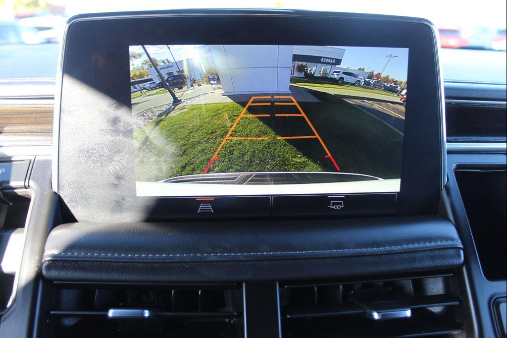 used 2024 GMC Yukon car, priced at $48,999