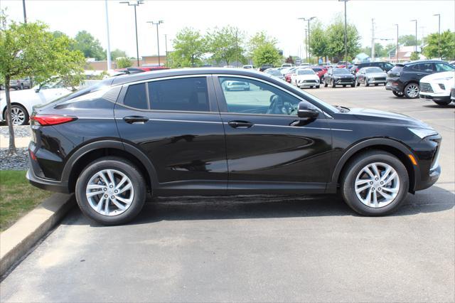 new 2025 Buick Envista car, priced at $25,780