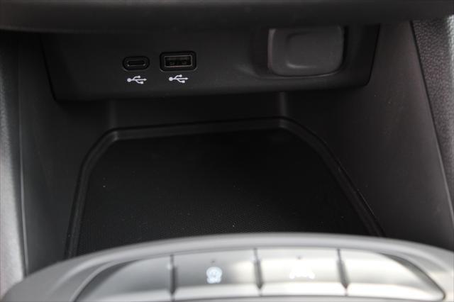 new 2025 Buick Envista car, priced at $25,780