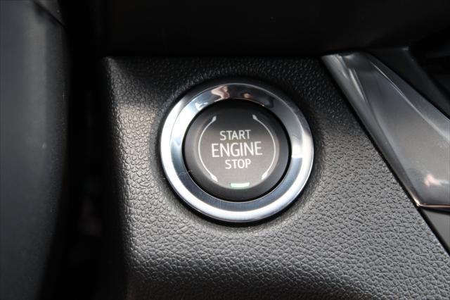 new 2025 Buick Envista car, priced at $25,780