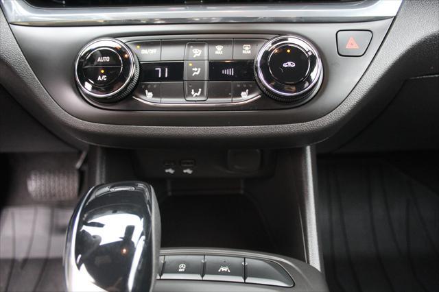used 2025 Buick Envista car