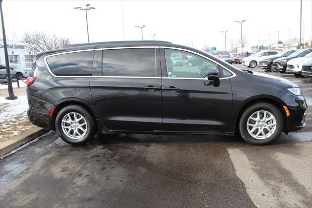 used 2022 Chrysler Pacifica car, priced at $21,685