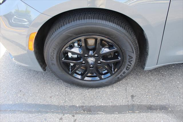 used 2022 Chrysler Pacifica car, priced at $26,524