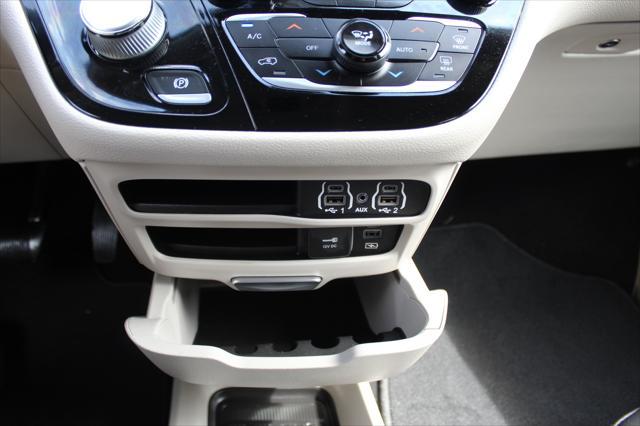 used 2022 Chrysler Pacifica car, priced at $26,524
