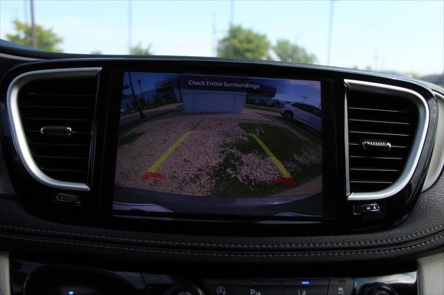 used 2022 Chrysler Pacifica car, priced at $26,524