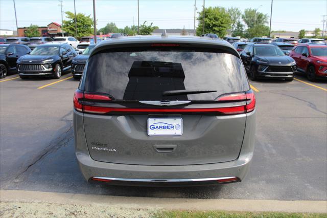 used 2022 Chrysler Pacifica car, priced at $26,524