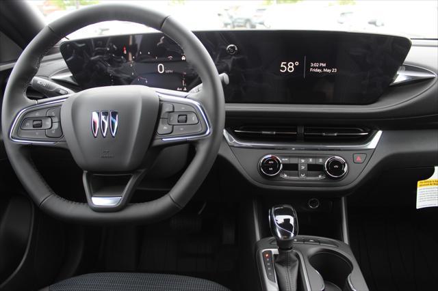 new 2025 Buick Envista car, priced at $25,780