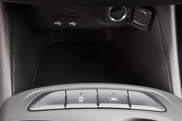 new 2025 Buick Envista car, priced at $25,780