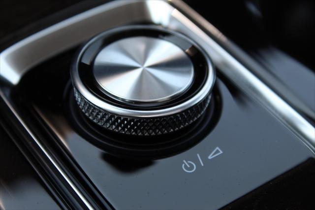 new 2025 Buick Envision car, priced at $40,350