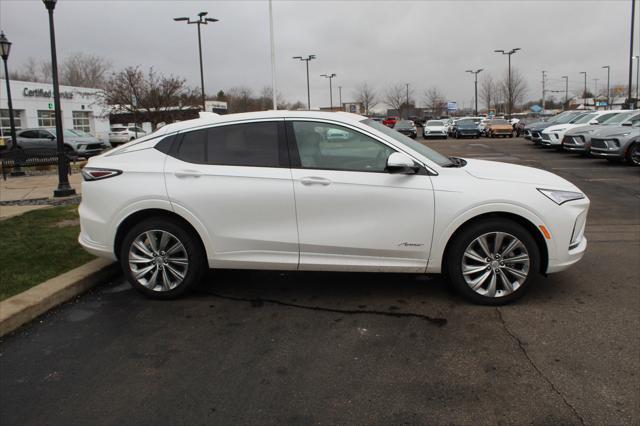 new 2025 Buick Envista car, priced at $32,135