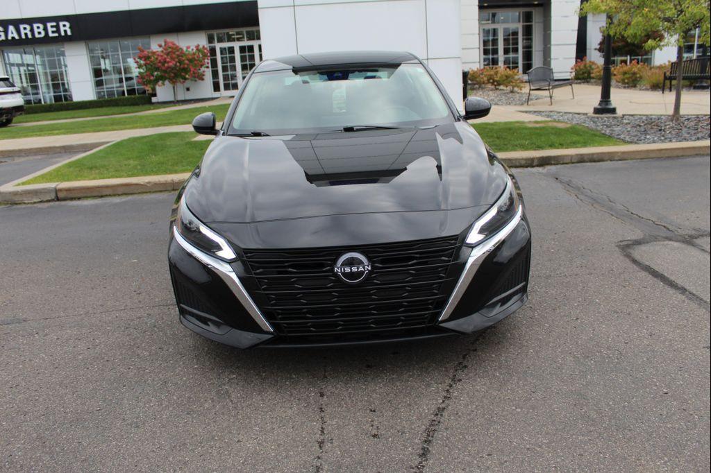 used 2023 Nissan Altima car, priced at $20,022