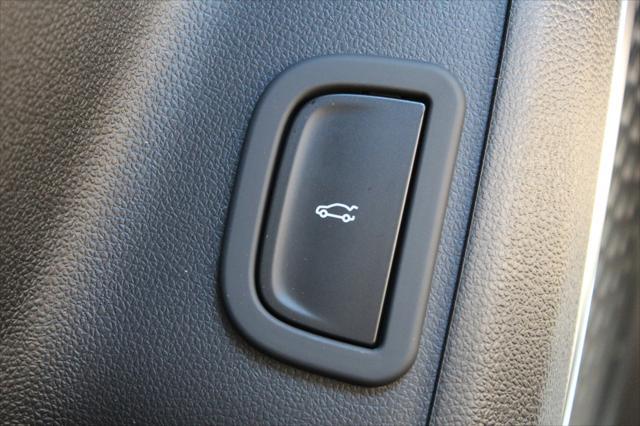 new 2025 Buick Enclave car, priced at $45,089