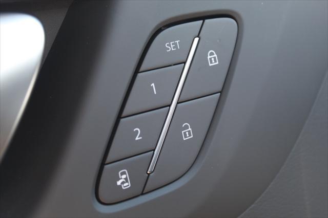 new 2025 Buick Enclave car, priced at $45,089