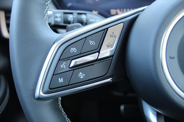 new 2025 Buick Envision car, priced at $37,432