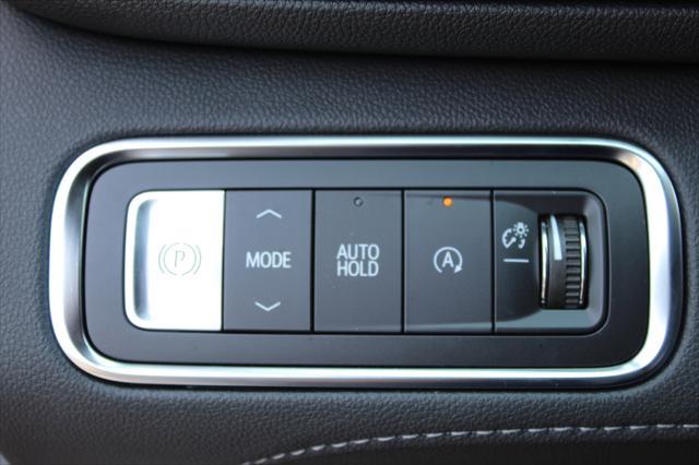 new 2025 Buick Enclave car, priced at $44,525