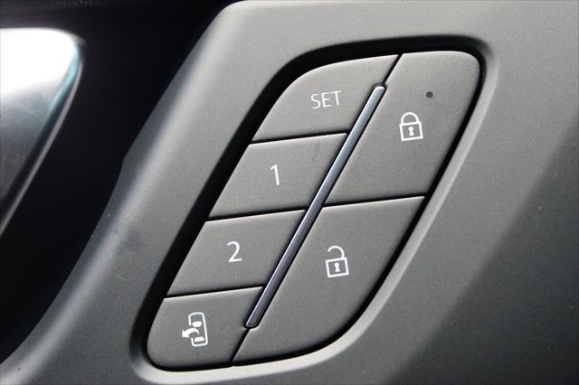 new 2025 Buick Enclave car, priced at $44,525