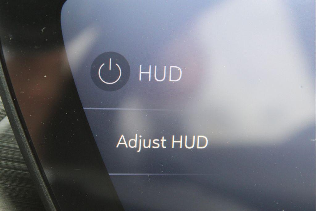 new 2025 Buick Envision car, priced at $40,458