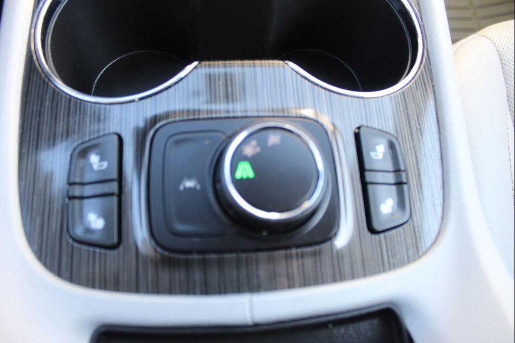 used 2023 GMC Acadia car, priced at $26,512