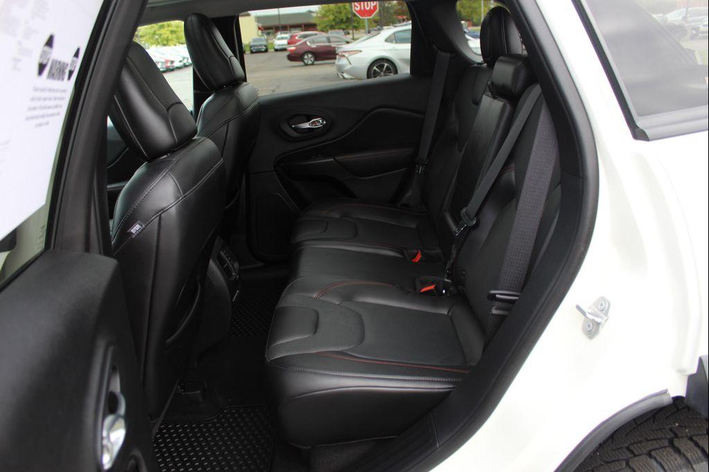 used 2019 Jeep Cherokee car, priced at $20,459