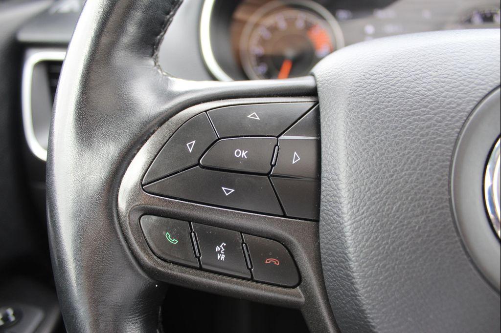 used 2019 Jeep Cherokee car, priced at $20,459