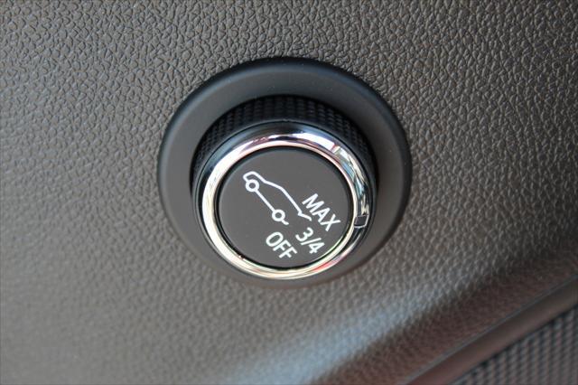 new 2025 Buick Envision car, priced at $44,026
