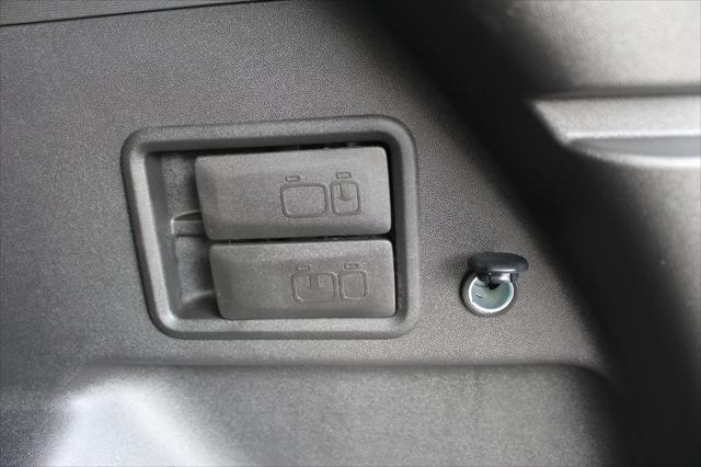 used 2022 Chevrolet Equinox car, priced at $23,500