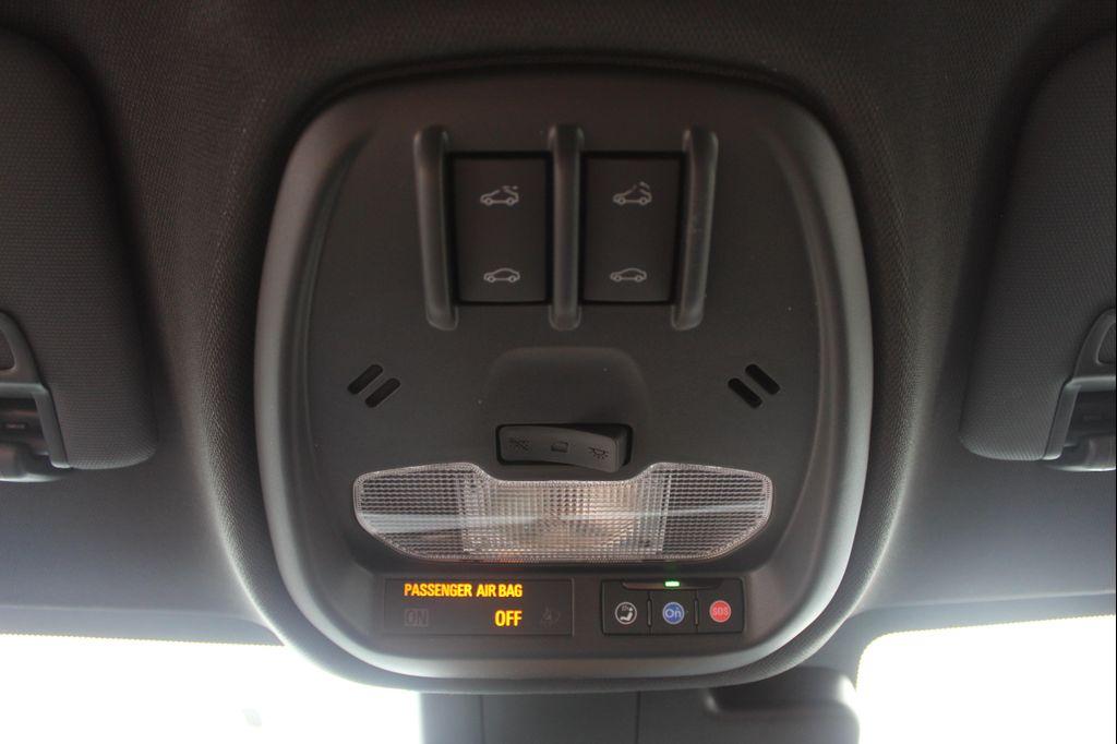 new 2025 Buick Envista car, priced at $26,925
