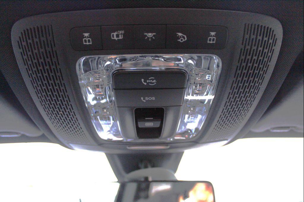 used 2020 Mercedes-Benz GLB 250 car, priced at $21,788