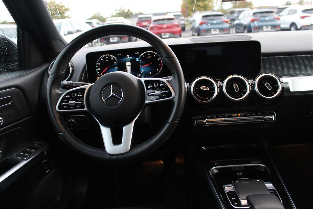 used 2020 Mercedes-Benz GLB 250 car, priced at $21,788